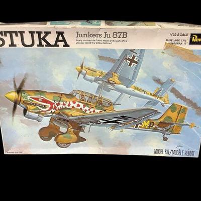 TN193 Revell Stuka Model WW2 Plane	Revell Stuka junkers ju 87B model kit all parts appear to be included for this WW2 dive bomber kit

