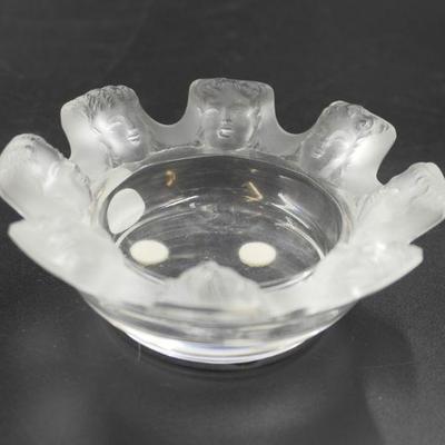 LALIQUE CRYSTAL ST NICHOLAS CHERUB ASHTRAY