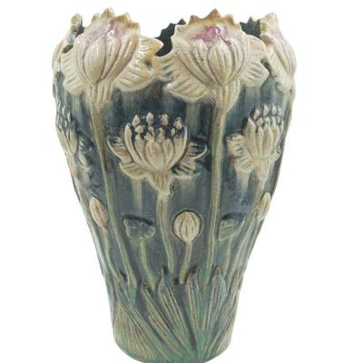 LARGE MAJOLICA POTTERY TULIP VASE