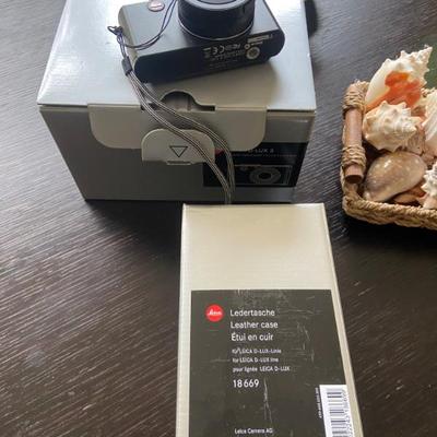 Leica camera