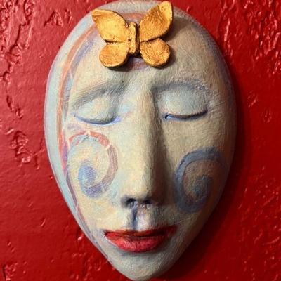One of many original signed sculptures and paintings by Maine artist Elizabeth Ostrander 