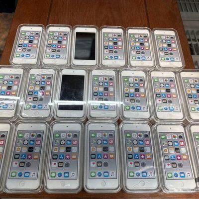 #2710 • (20) Apple iPod Touch 32GB (6th Generation)
