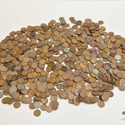#1922 • Approx (900) Wheat Pennies
