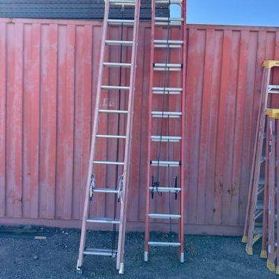 #80000 • Werner & Louisville 24’ Extension Ladders
