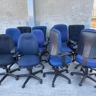 #2904 • (12) Office Chairs
