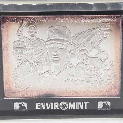 #2134 • Nolan Ryna Commemorative 25 Years Silver Card
