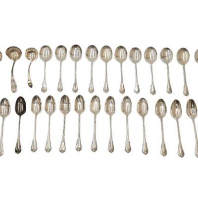 #900 • (38) Silver Spoons, 1061g
