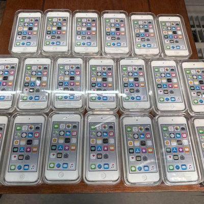 #2712 • (20) Apple iPod Touch 32GB (6th Generation)

