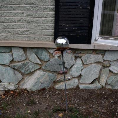 1299 front yard