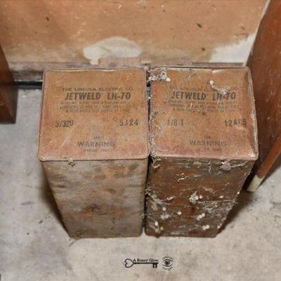 1697 garage