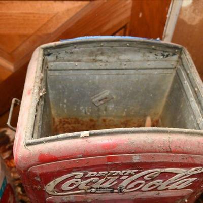 1704 garage
