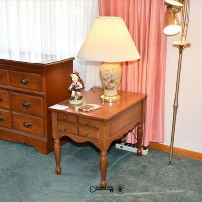 052 family room