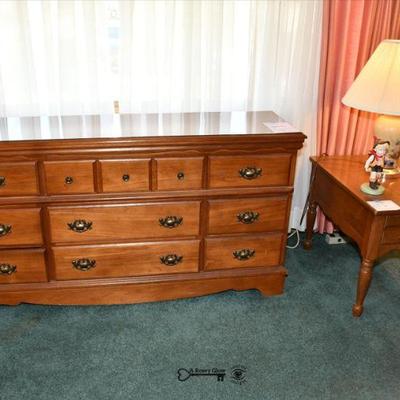 067 family room