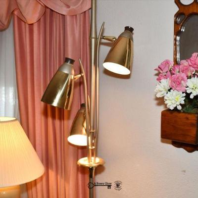 051 family room