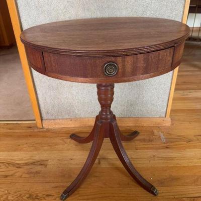 George III Style Oval Pedestal Table – Quadpod Base w/ Drawer	