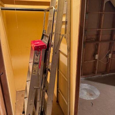 Aluminum Ladders – Werner Step Ladder & Extension Ladder +	