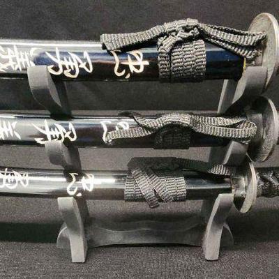 SCH209 - Miniature Katana Swords Set with Stand