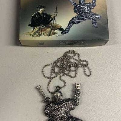 SCH243 Frost Cutlery Samurai Necklace