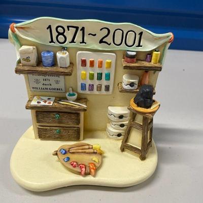 SCH518 - 130th Anniversary Collectible Goebel Art Studio