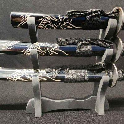 SCH207 - Miniature Katana Set with Stand