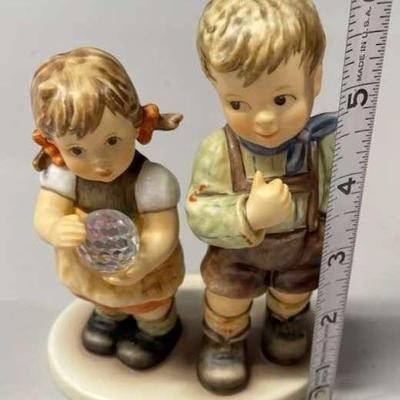 SCH515 - Hummel Limited Edition “She Caught It”