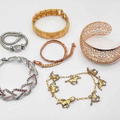 (6) Fashion Bracelets – Mixed Styles & Metals
