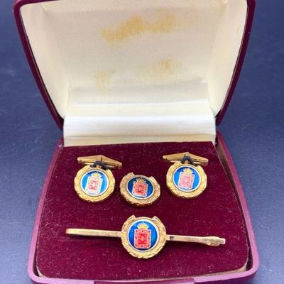 Spain Men’s Jewlery Set With Case
