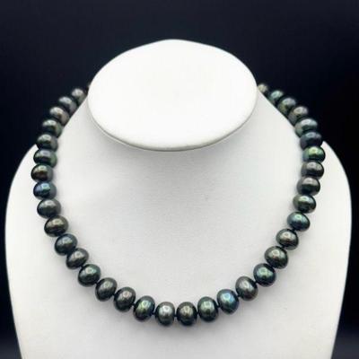 Pearl Necklace
