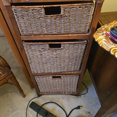 3 drawer stand
