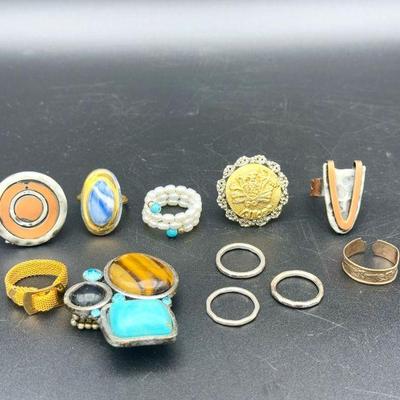Costume Jewelry Rings
