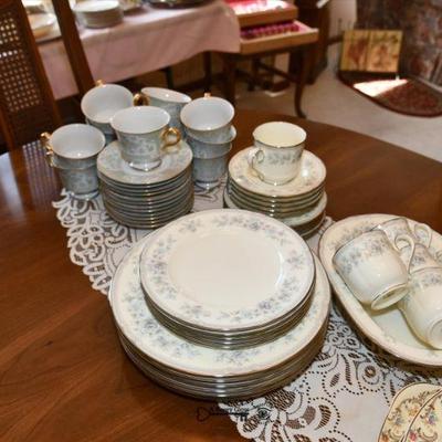 039 some highlights naperville estate sale