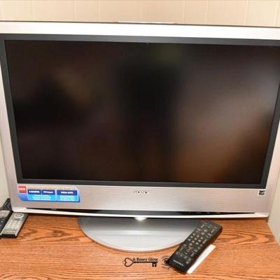 537 family room