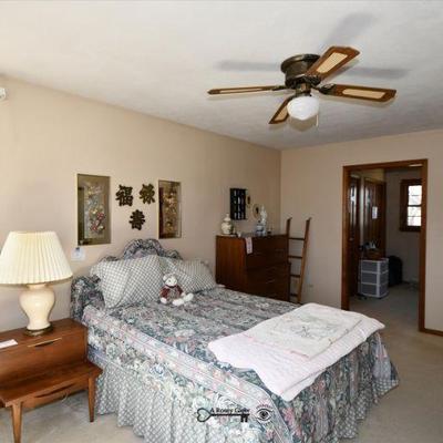 565 bedroom a