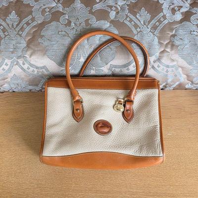Dooney & Bourke purse (new)
