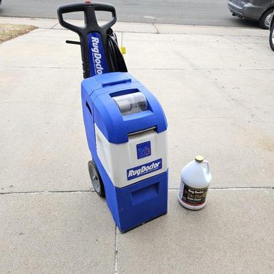 Rug Doctor Commercial carpet cleaner