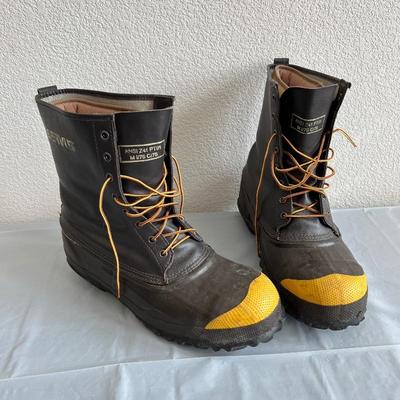 Men’s size 12.5 steel toe boots