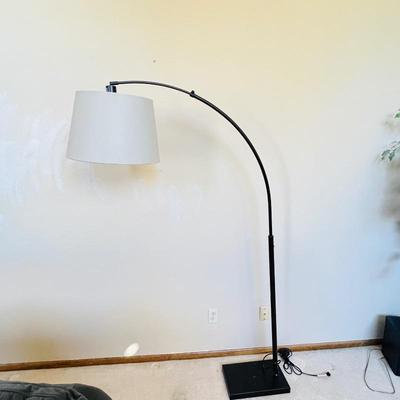 Arc floor lamp 