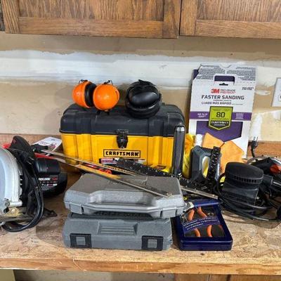 Skilsaw Circular Saw + Loaded Toolbox w/ Hand & Power Tools	