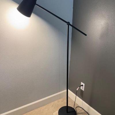 Black Adjustable Cantilever Floor Lamp w/ Pivoting Arm	