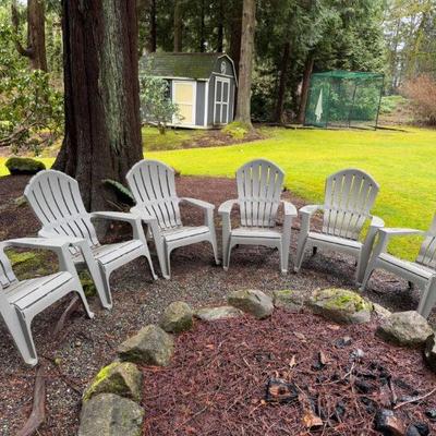 Set of 6 Gray Plastic Adirondack Chairs in Good Condition!	