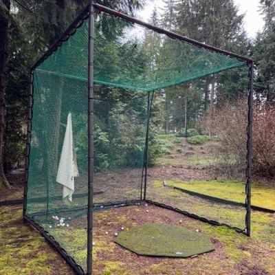 Outdoor Golf Practice Cage & Net	