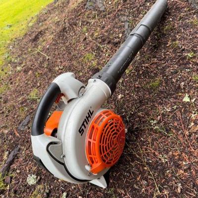 STIHL BG 55 Gas-Powered Handheld Blower	
