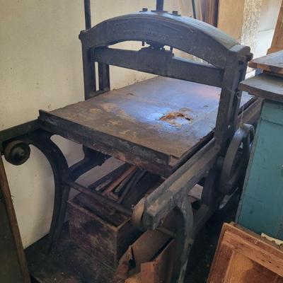 Estate sale photo