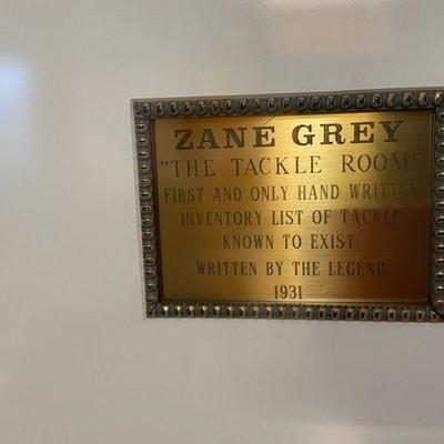Zane Grey
THE TACKLE ROOM