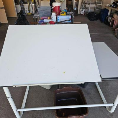 Safco Drafting/Drawing Table