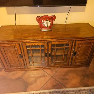 Buffet Table/Cabinet