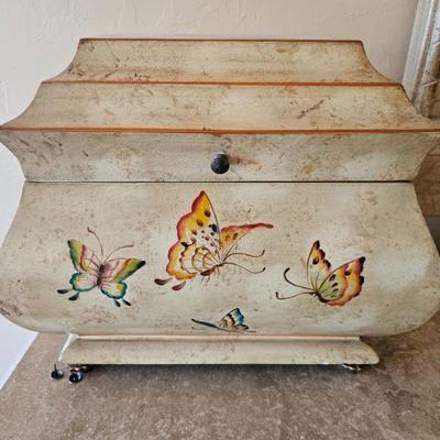 Unique Container
