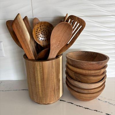 Lot #17 - Wooden Kitchen Utensils and Bowls Set
