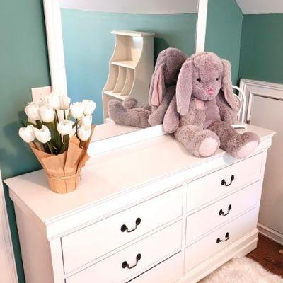 Very New Clean White Wood Bedroom Furniture