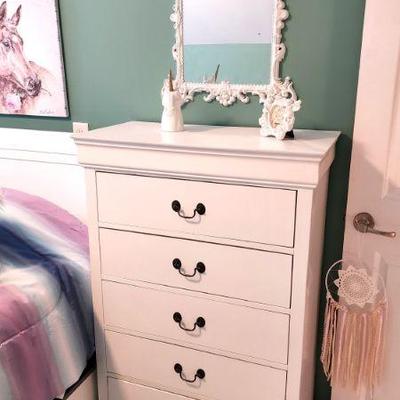 Very New Clean White Wood Bedroom Furniture